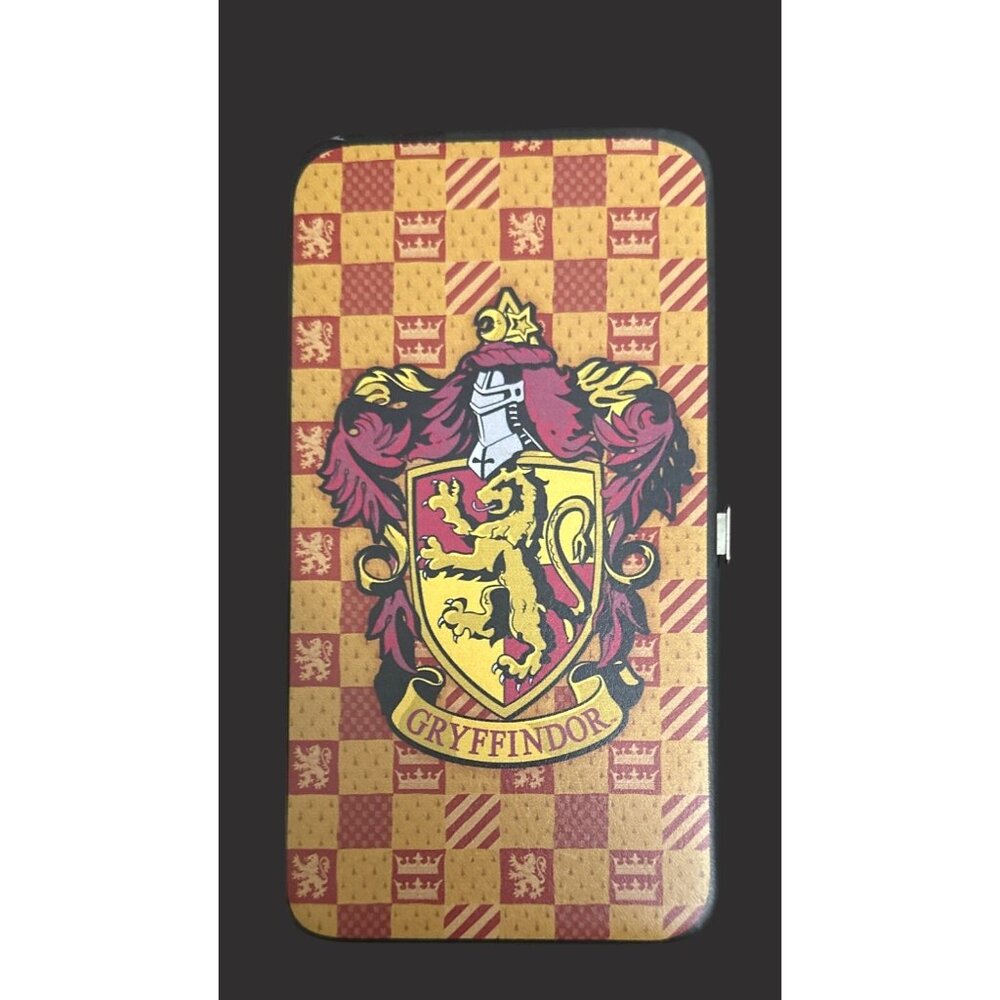 Harry Potter Gryffindor Checkered hinged Wallet Case Buckle down
